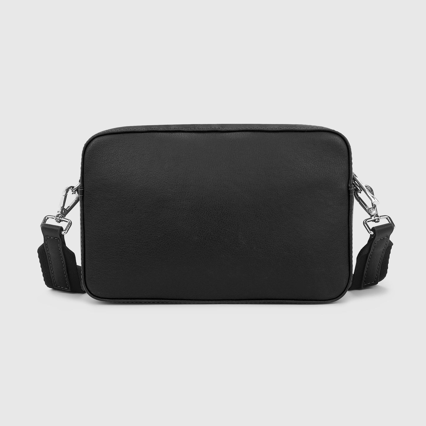 ONYX BLACK