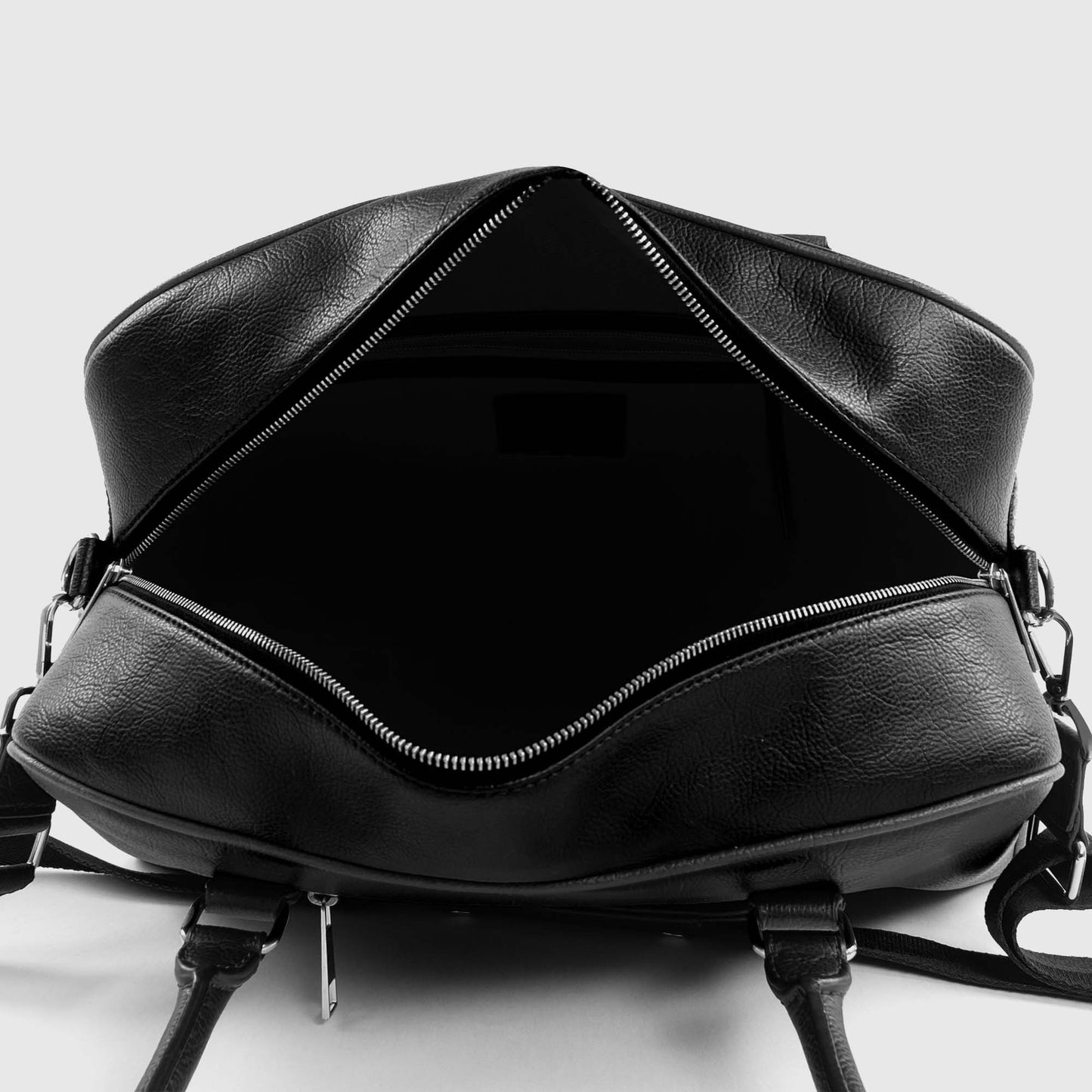 ONYX BLACK