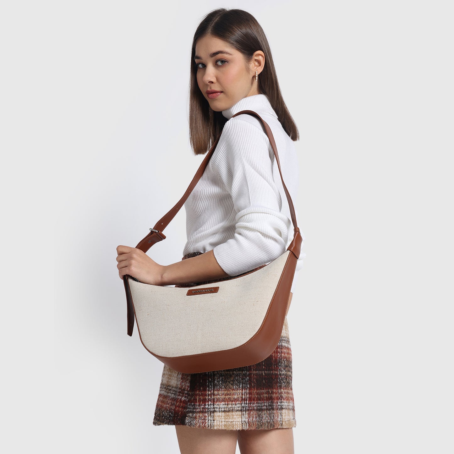 MAPLE TAN