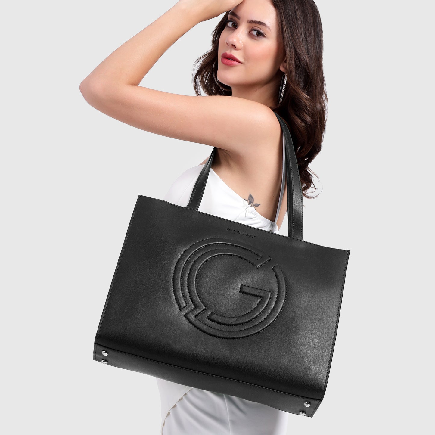 ONYX BLACK