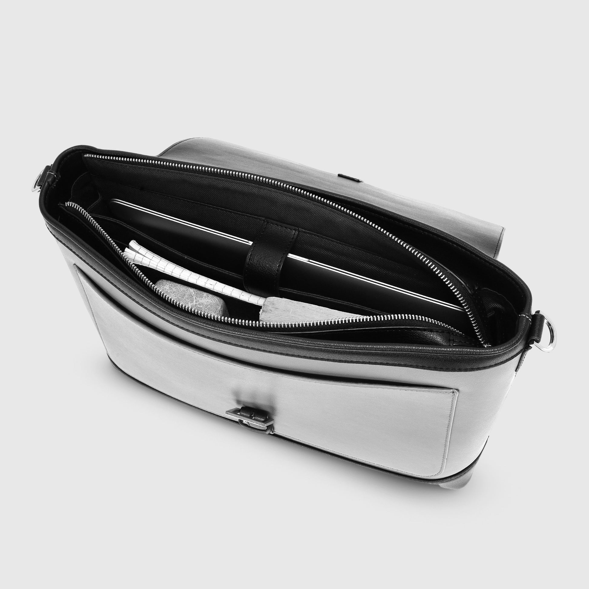 GREY SHADOW /SILVER TRIM